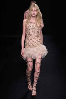 00063-valentino-spring-2023-couture-credit-gorunway