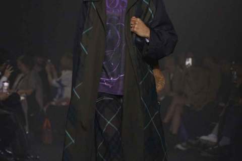 00004-burberry-fall-2023-ready-to-wear-credit-gorunway