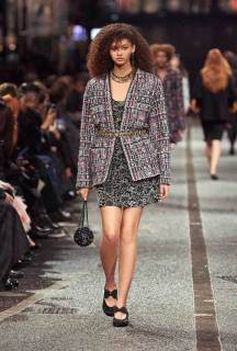 chanel_look-027_2023-24-metiers-dart-collection-LD