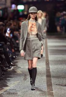 chanel_look-042_2023-24-metiers-dart-collection-LD