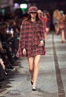 chanel_look-052_2023-24-metiers-dart-collection-LD