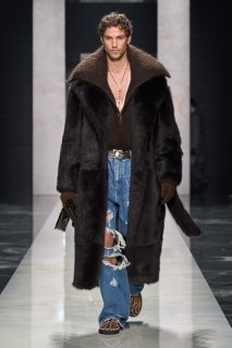 DG_MEN_SHOW_FALL_WINTER_2026__PHOTO_GORUNWAY_LOOK_011_1024x768