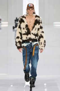 00021-dsquared2-fall-2024-menswe.jpeg