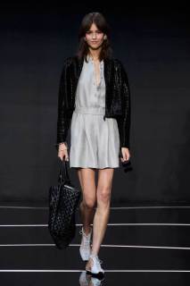 00014-emporio-armani-spring-2024-ready-to-wear-credit-gorunway