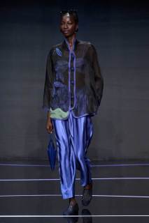 00053-emporio-armani-spring-2024-ready-to-wear-credit-gorunway