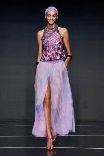 00054-emporio-armani-spring-2024-ready-to-wear-credit-gorunway