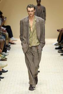 00021-emporio-armani-spring-2026-menswear-credit-gorunway.jpg