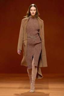 00024-hermes-fall-2023-ready-to-wear-credit-gorunway