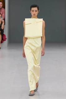 00049—loewe-spring-2024-ready-to-wear-credit-gorunway