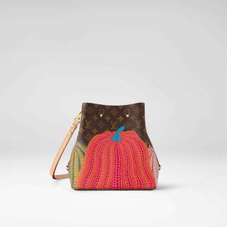 Louis-Vuitton-x-Yayoi-Kusama-NeoNoe-in-Monogram-canvas-with-Pumkins-print