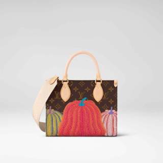 Louis-Vuitton-x-Yayoi-Kusama-OnTheGo-PM-in-Monogram-canvas-with-Pumpkins-print