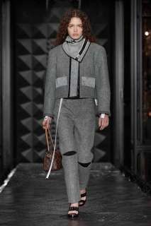 00008-louis-vuitton-fall-2023-ready-to-wear-credit-gorunway