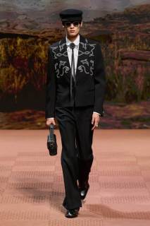 00068-louis-vuitton-fall-2024-menswear-credit-gorunway