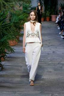 00030-luisa—spagnoli-spring-2024-ready-to-wear-credit-alberto-maddaloni