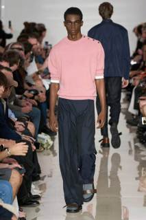 00011-neil-barrett-spring-2025-menswear-credit-gorunway.jpg