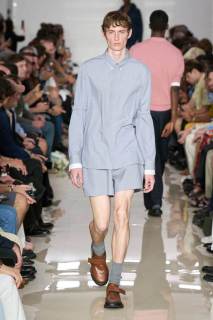 00012-neil-barrett-spring-2025-menswear-credit-gorunway.jpg