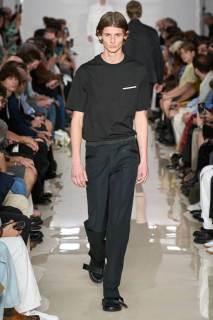 00036-neil-barrett-spring-2025-menswear-credit-gorunway.jpg