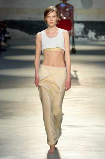 00014-no21-spring-2024-ready-to-wear-credit-gorunway