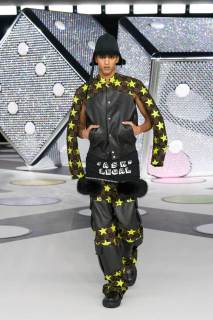 00032-off-white-fall-2024-ready-to-wear-credit-gorunway.jpg