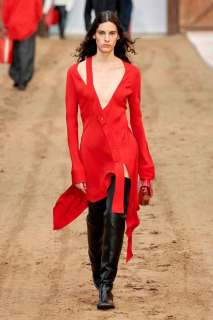 00033-stella-mccartney-fall-2023-ready-to-wear-credit-gorunway