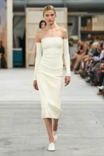 00043-tods-spring-2024-ready-to-wear-credit-gorunway