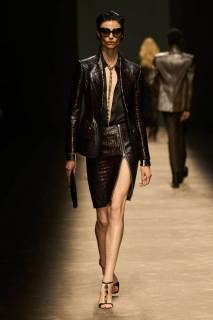 00015-tom-ford-spring-2024-ready-to-wear-credit-gorunway