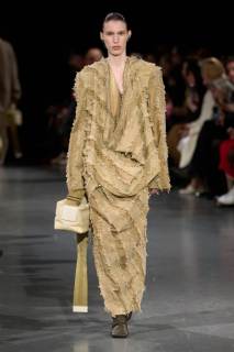 00019-uma-wang-fall-2025-ready-to-wear-credit-gorunway.jpg
